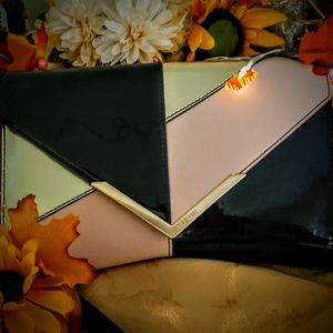 Used women's Nine West clutch